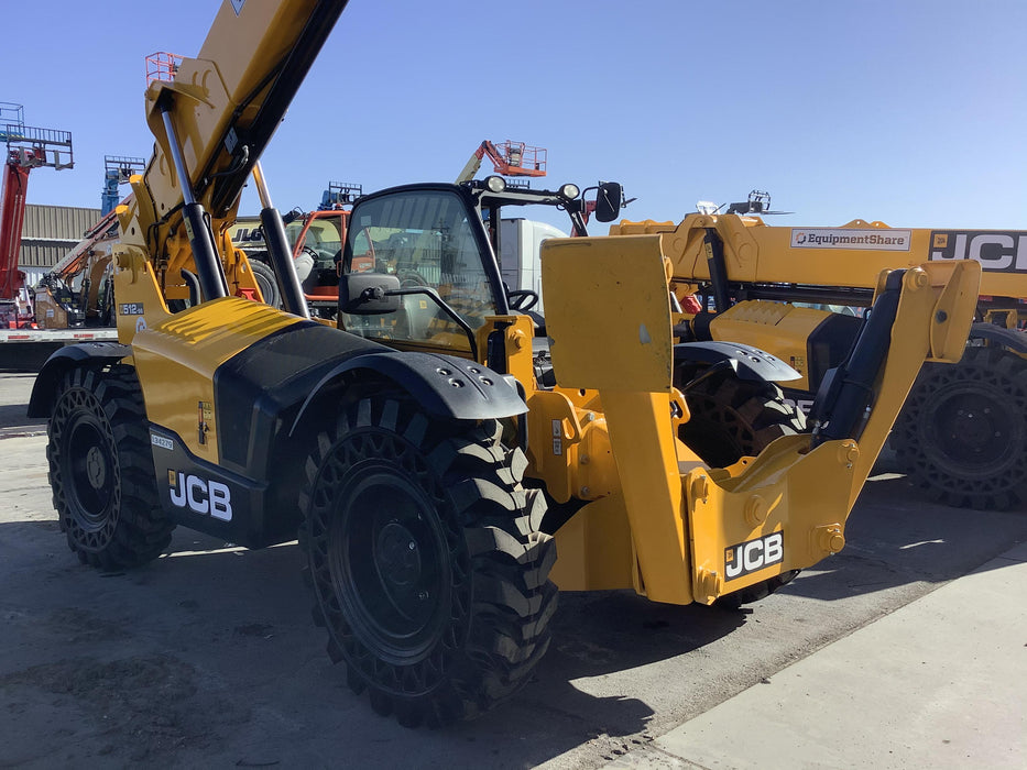 2021 JCB 512-56