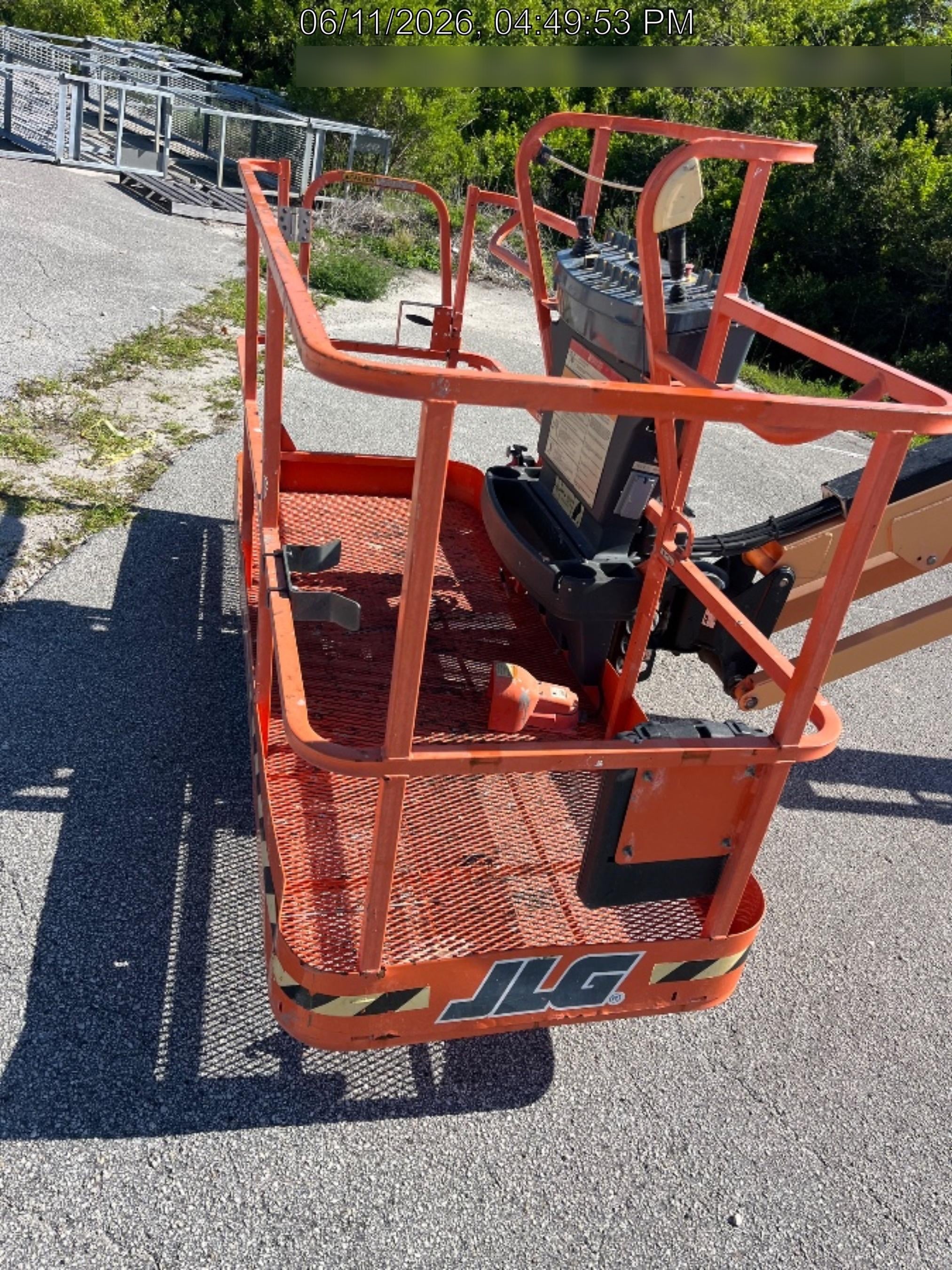 2023 JLG 600AJ