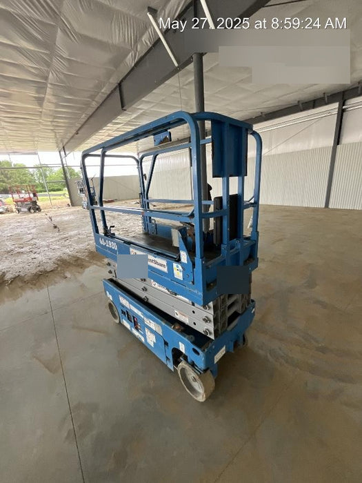 2019 Genie GS-1930 Genie GS-1930 Scissor Lift w/Standard Options