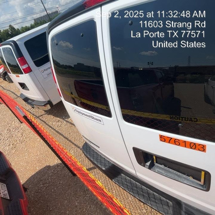 2025 CHEVROLET Express Van - Rental