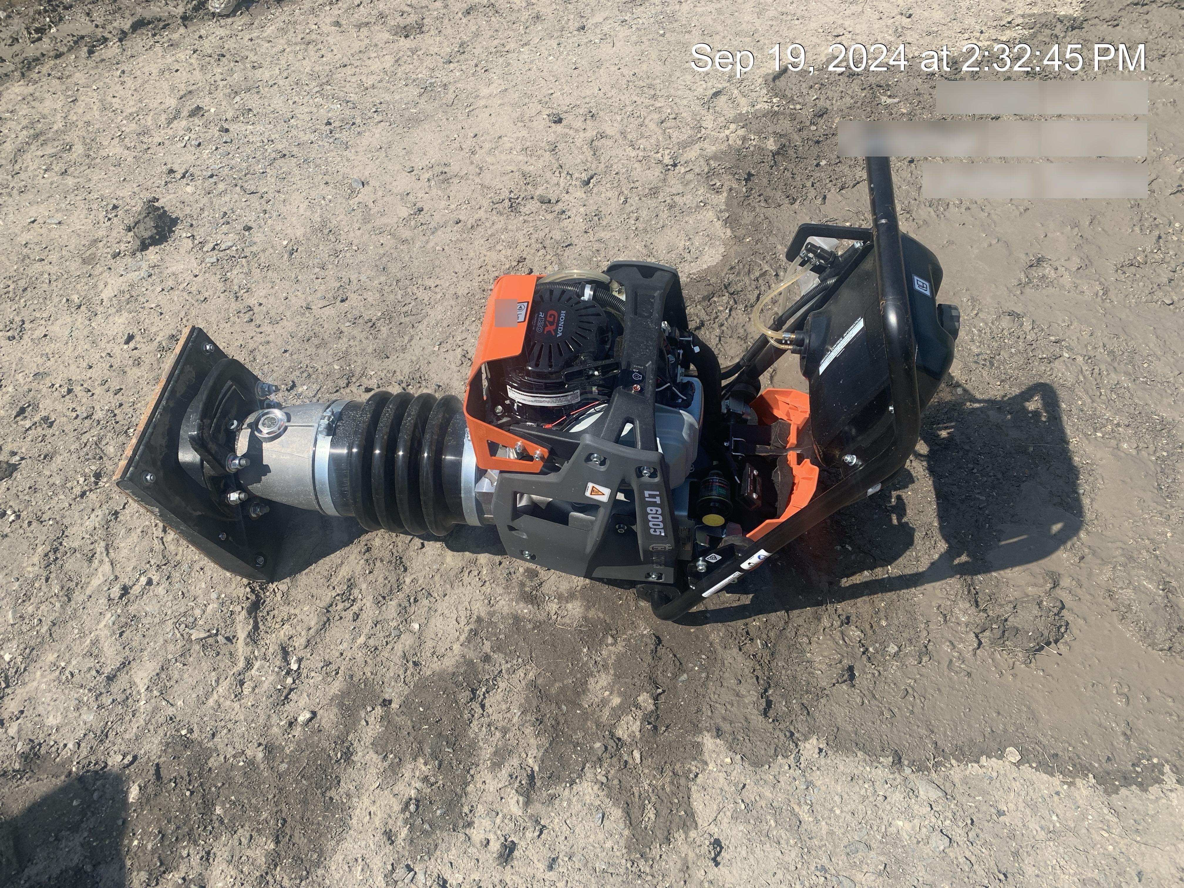 2024 HUSQVARNA LT6005