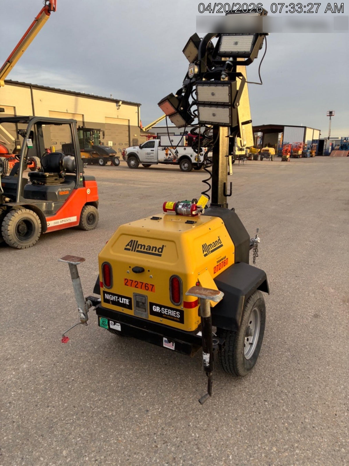 2022 Allmand NLV3GR (4) LED Light Fixture 350W, 23' Vertical Mast, 3kW Prime, Towable, ES Decals, T3