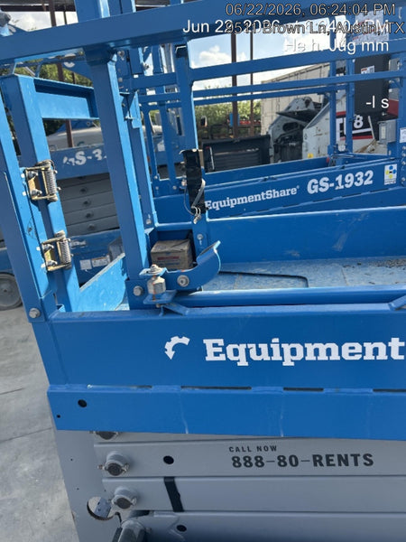 2017 GENIE GS-3246