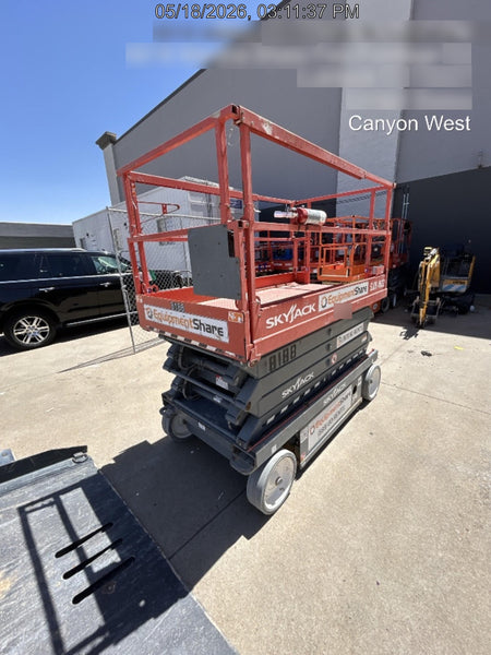 2018 Skyjack SJIII-4632 Skyjack SJIII4632 Scissor Lift w/Trojan Batteries