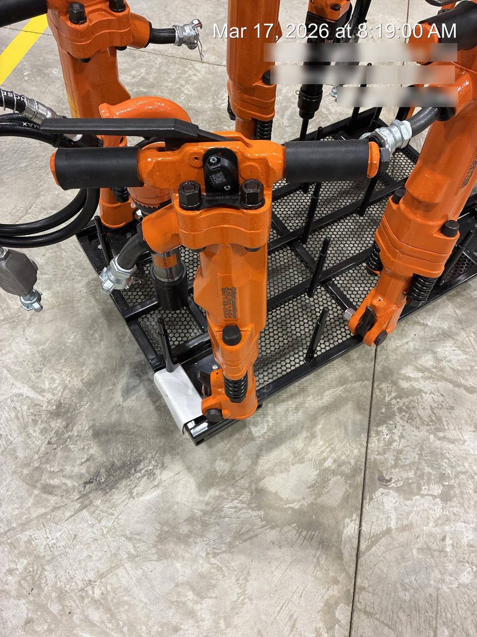 2026 MICHIGAN PNEUMATIC ES-TPB60-118-TRACKER