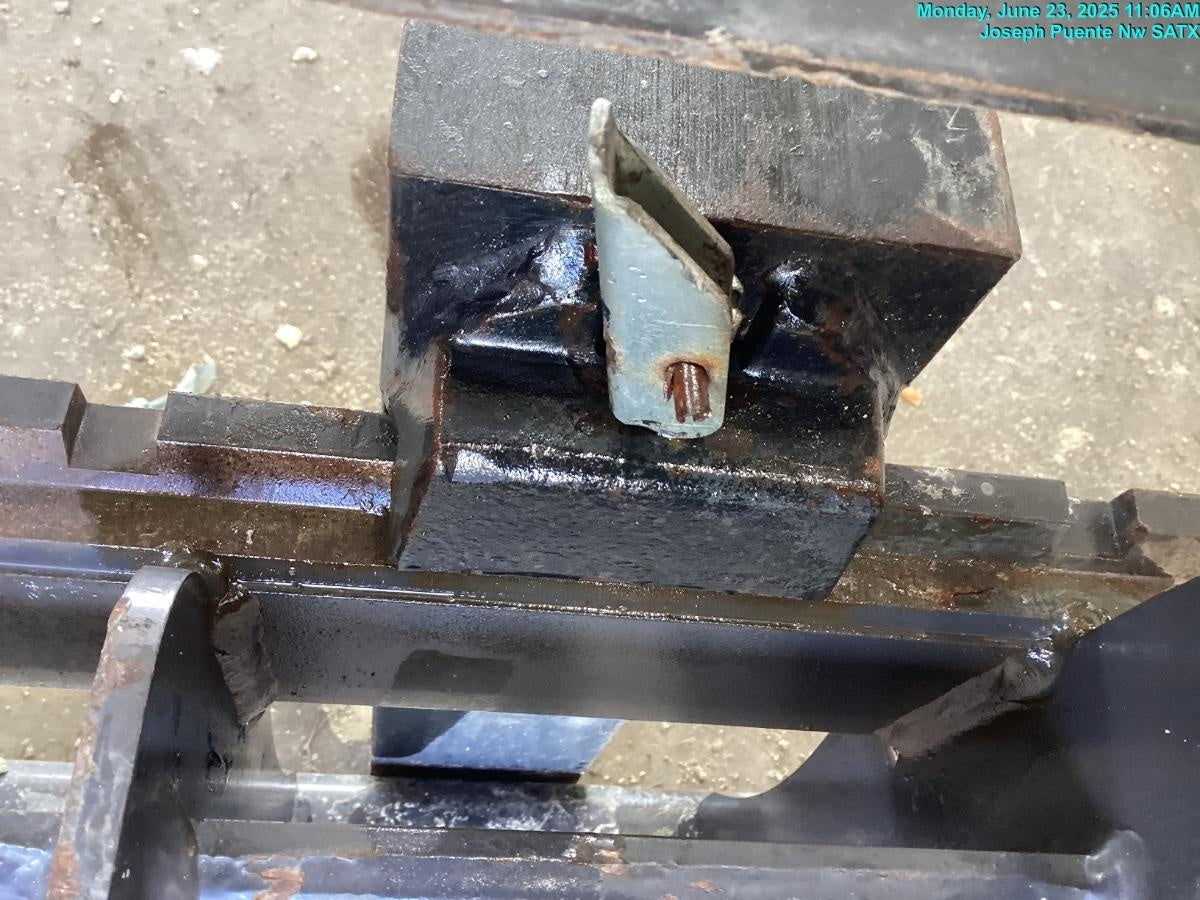 2021 PALADIN 48" Pallet Forks - Paladin