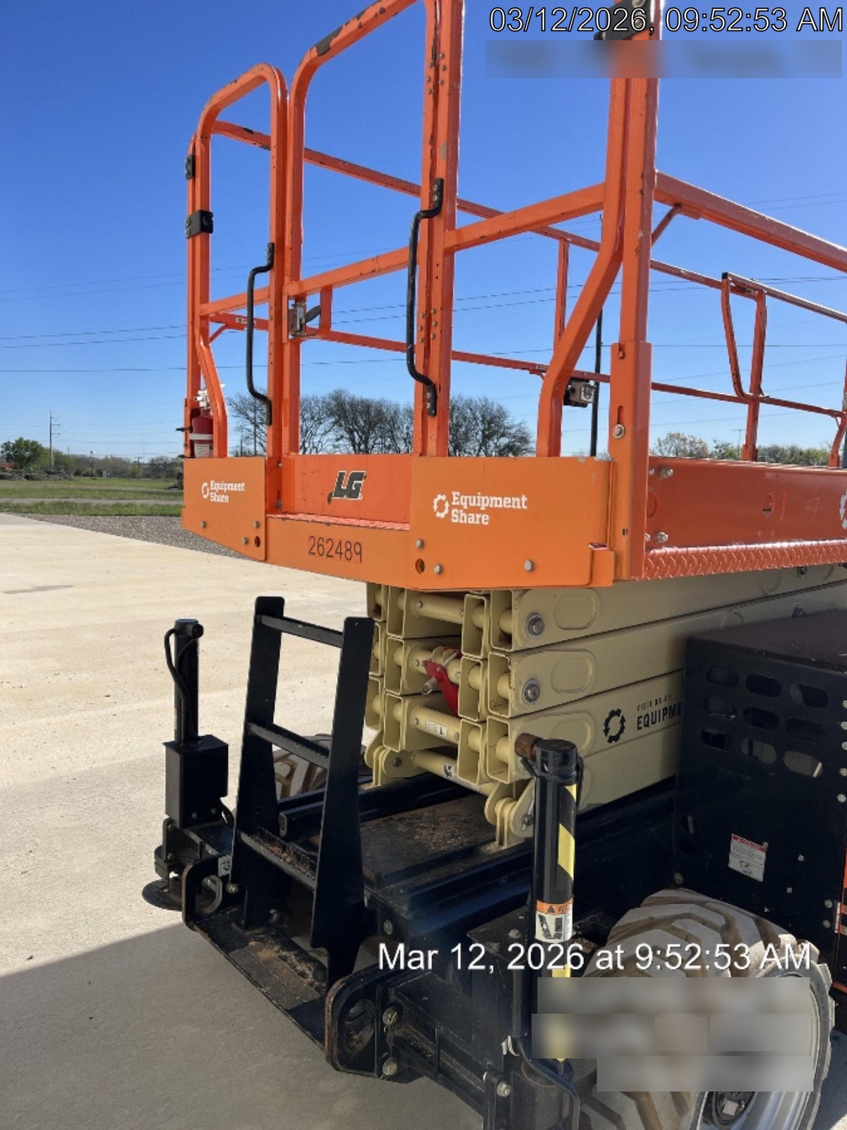 2022 JLG RT3369