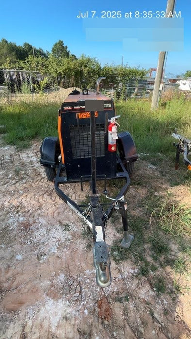 2021 Lincoln Electric Vantage 322 Vantage 322 Ready Pak 3 w/ Decals, ORANGE (includes trailer, cable rack, fender light kit) NO Telematics