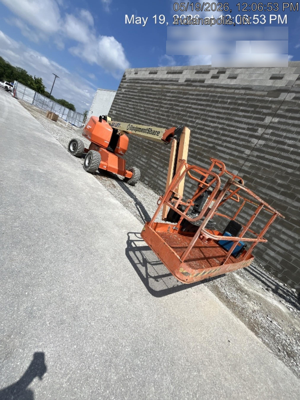 2022 JLG 460SJ