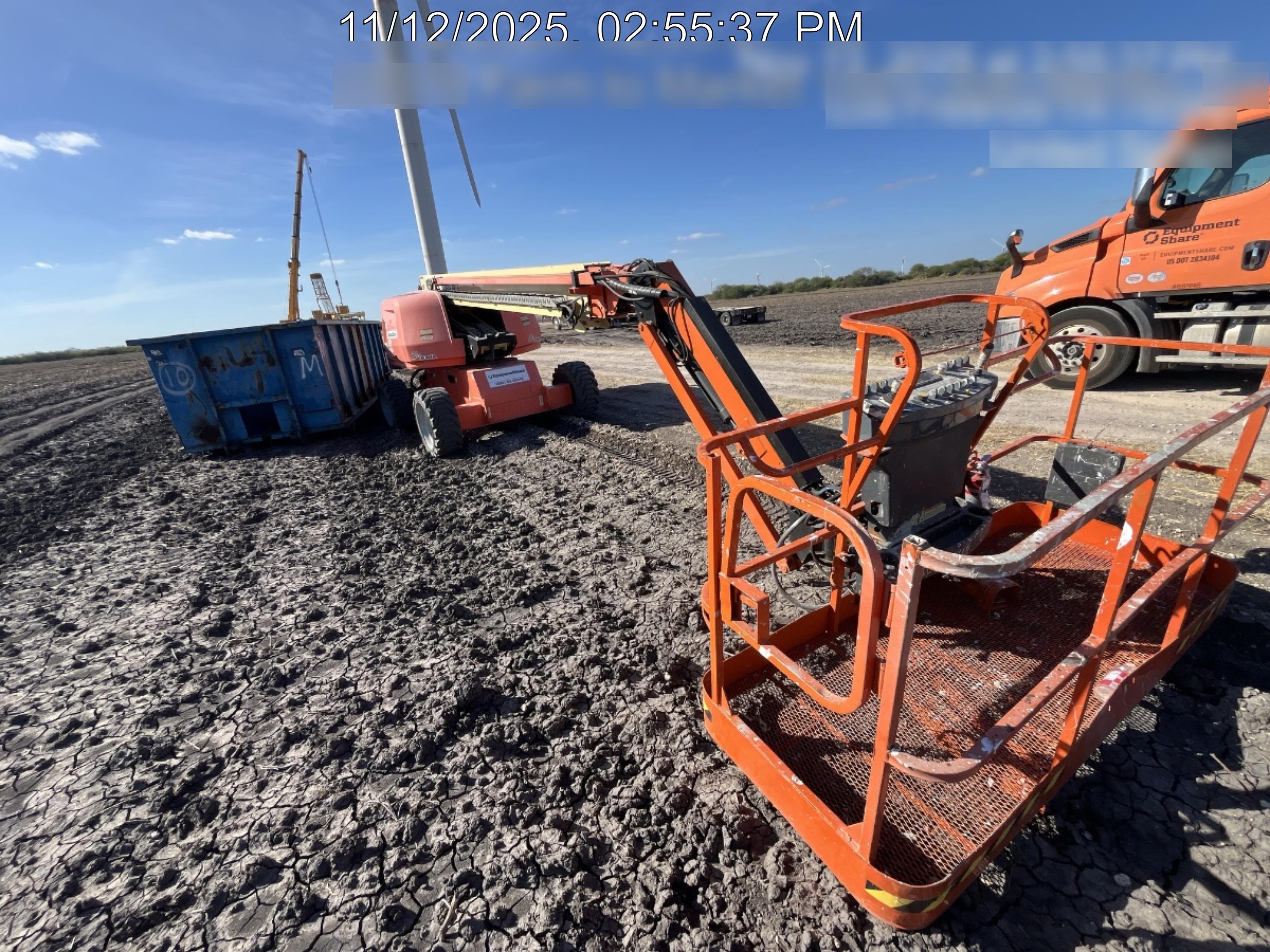 2020 JLG 660SJ