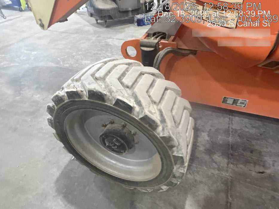 2019 JLG 600AJ