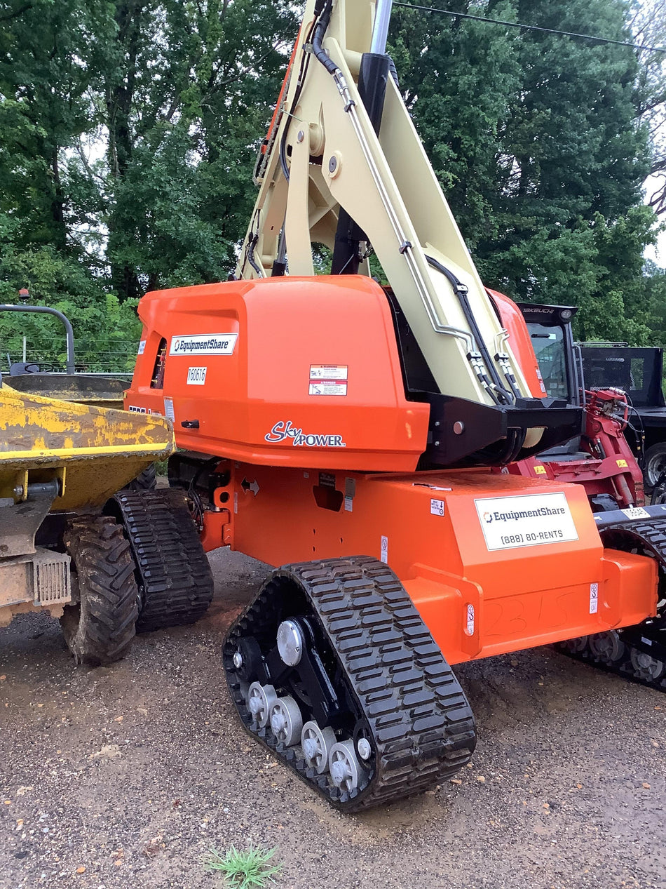 2021 JLG 660SJ Quad Track