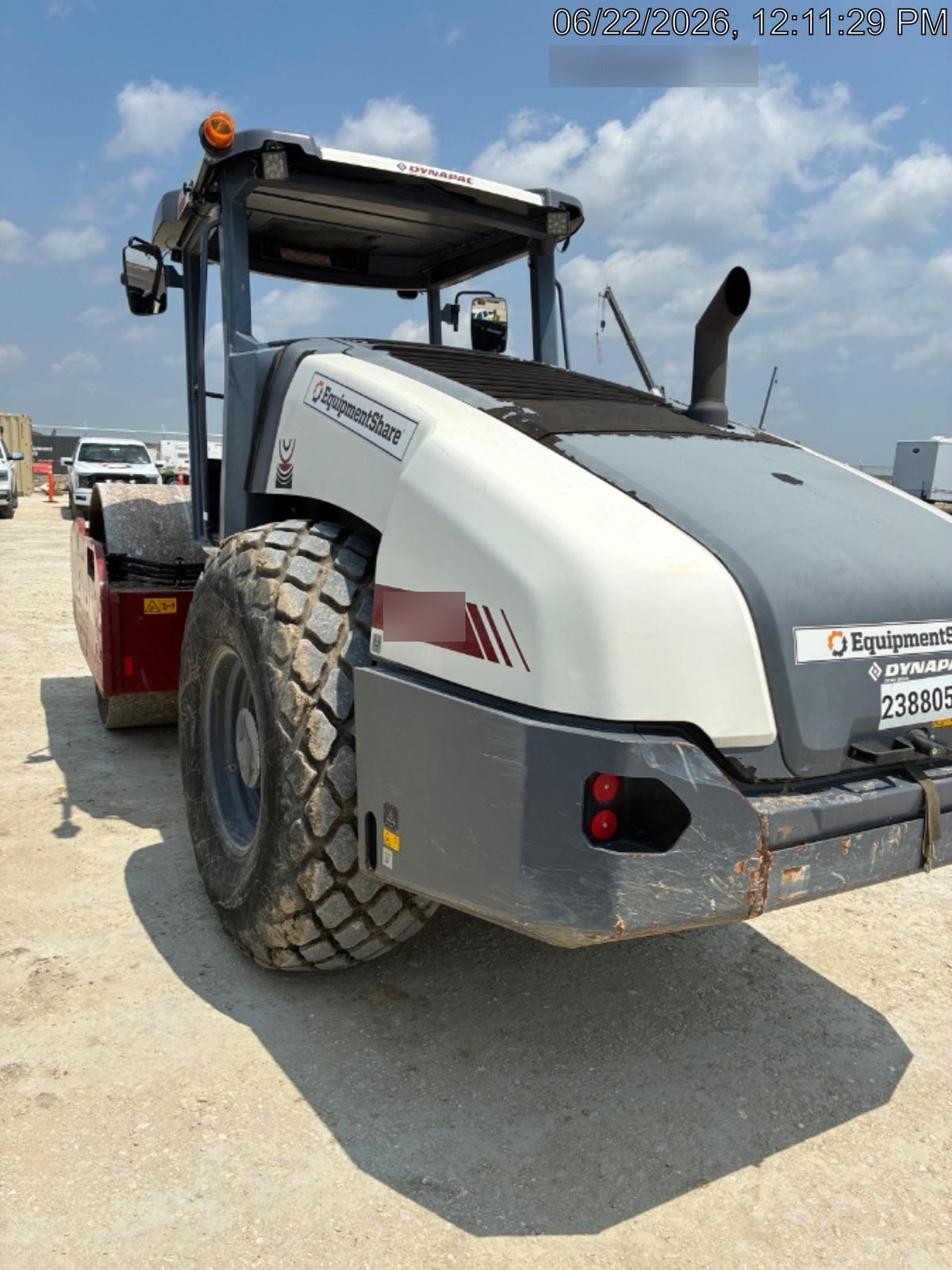 2022 DYNAPAC CA2500D