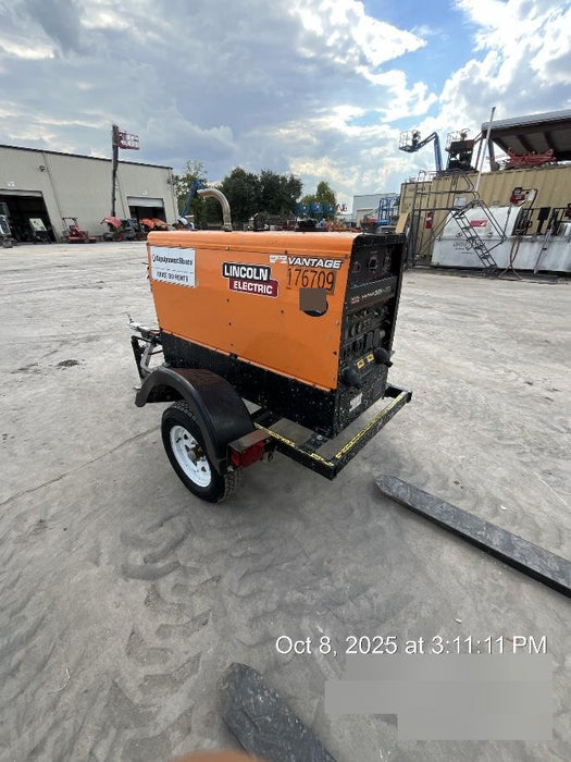 2021 Lincoln Electric Vantage 322 Vantage 322 Ready Pak 3 w/ Decals, ORANGE (includes trailer, cable rack, fender light kit) NO Telematics