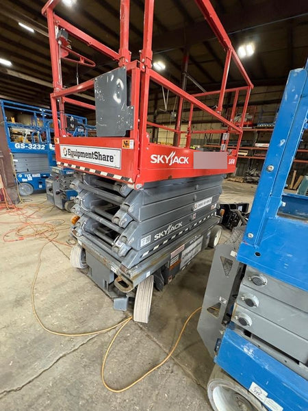 2021 SKYJACK SJ4740