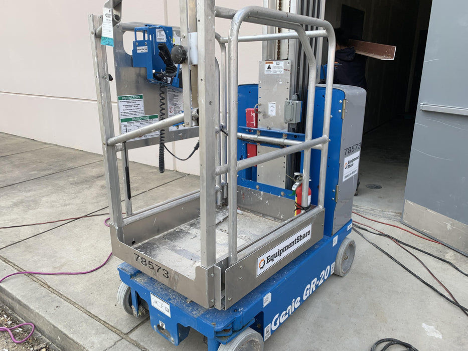 2020 GENIE GR-20