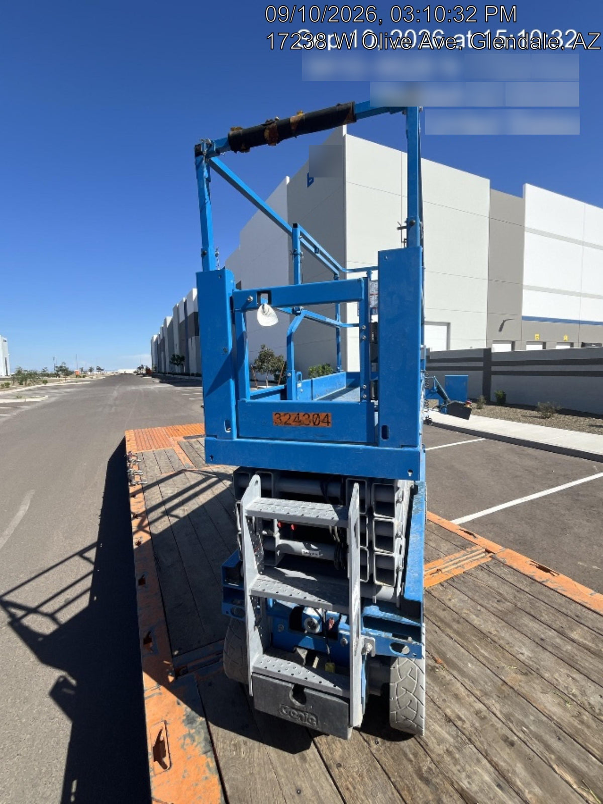 2023 GENIE GS-2632