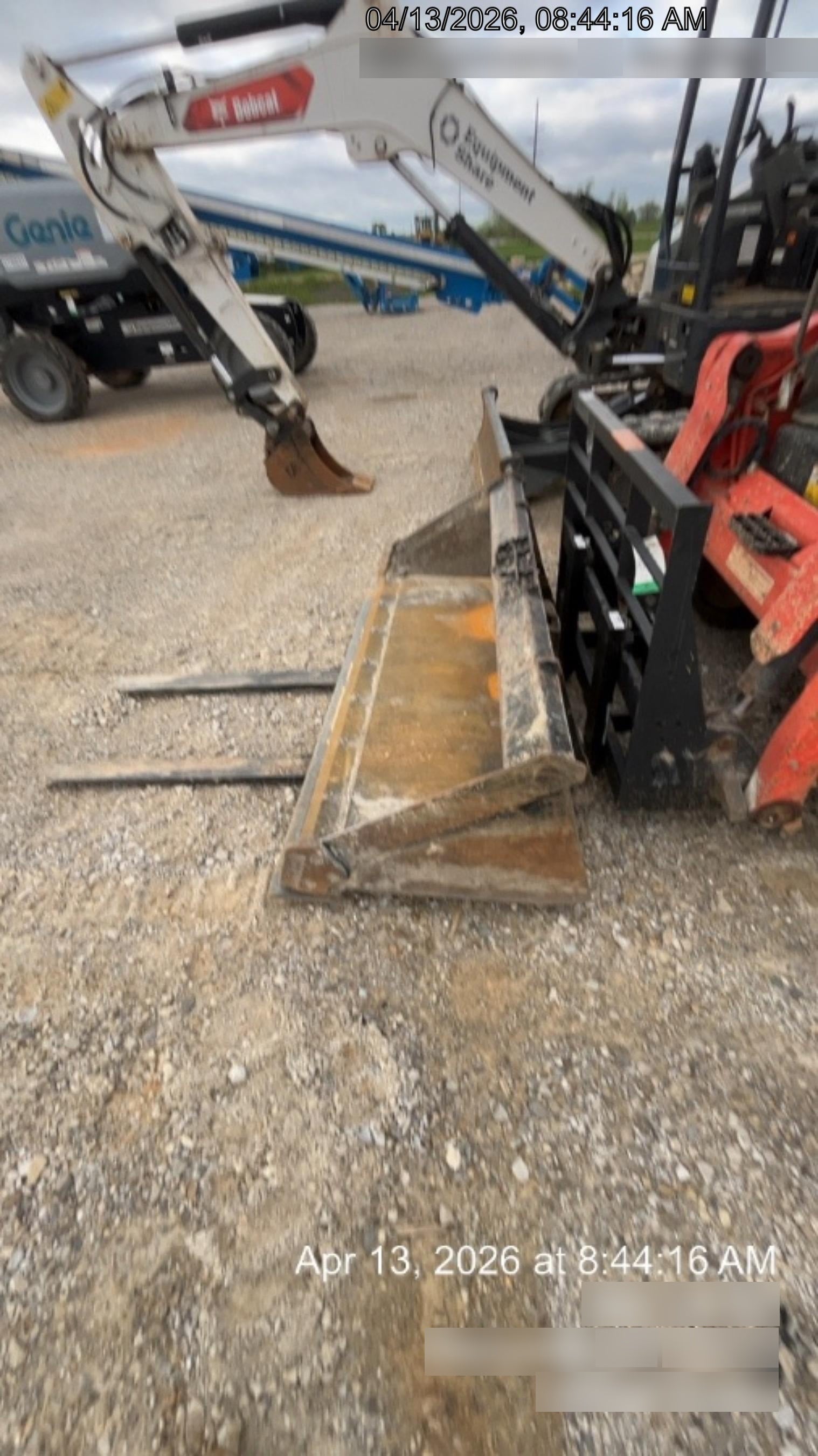 2026 ARROW MATERIAL HANDLING 72" Pallet Forks - Arrow