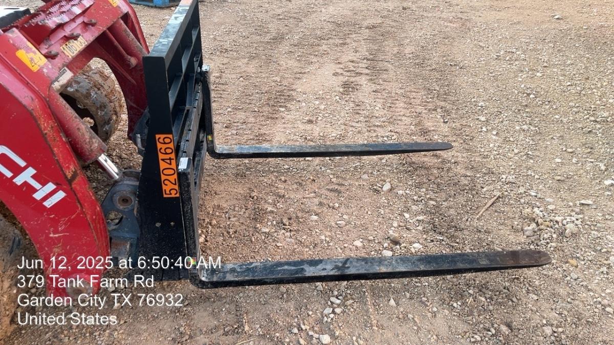 2025 ARROW MATERIAL HANDLING F5100CB