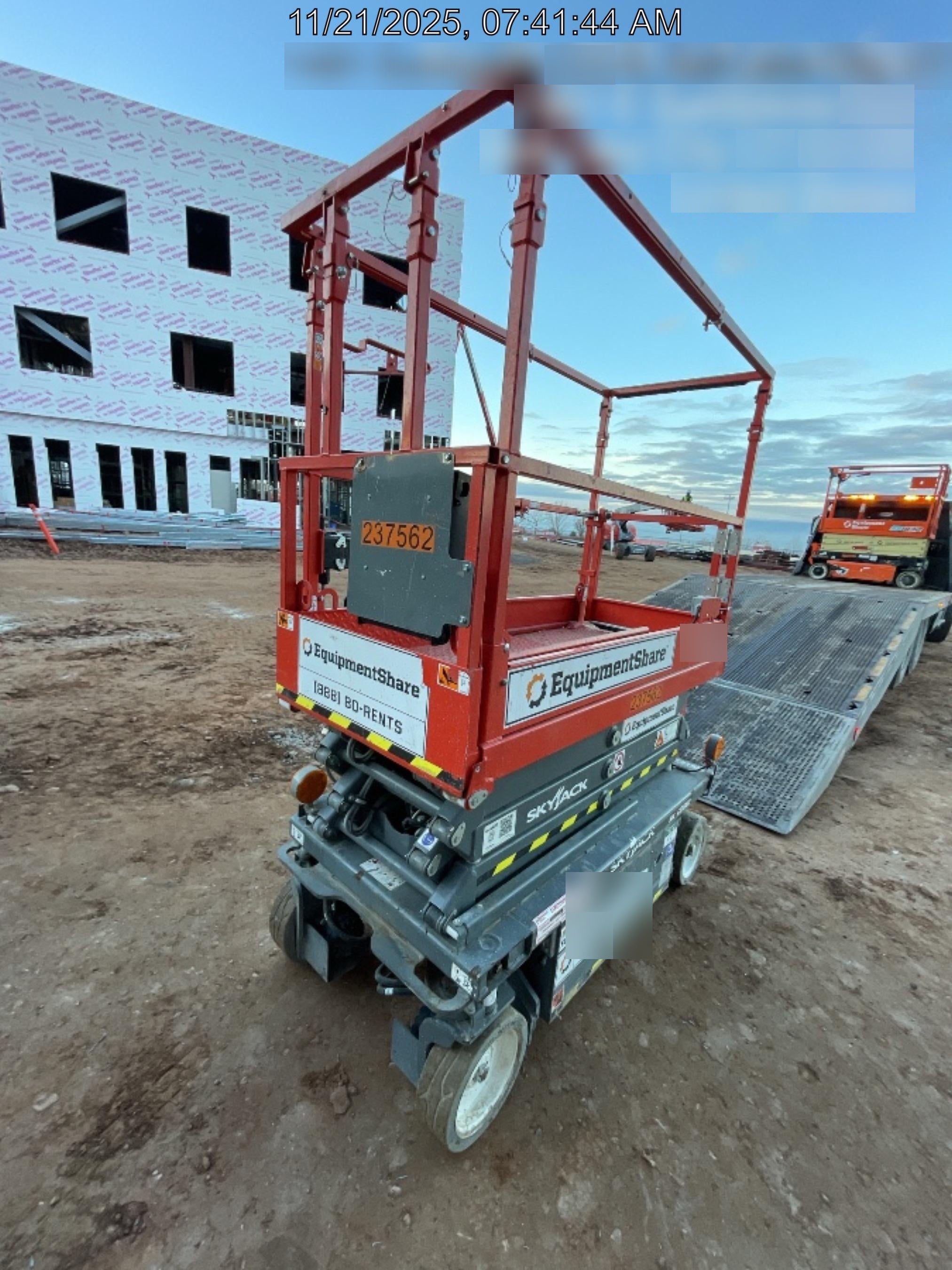 2022 SKYJACK SJ3219