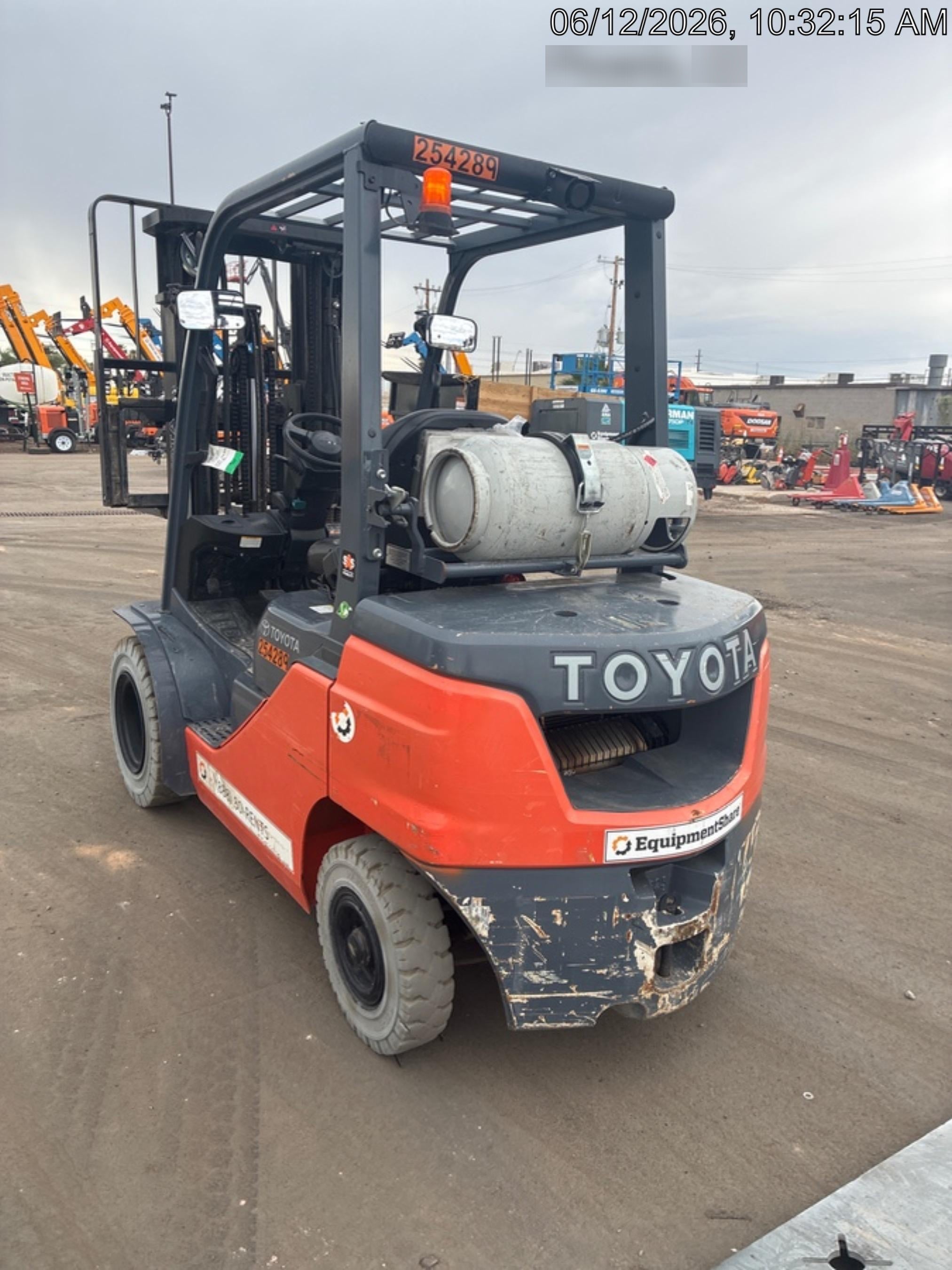 2022 TOYOTA 50-8FGU25