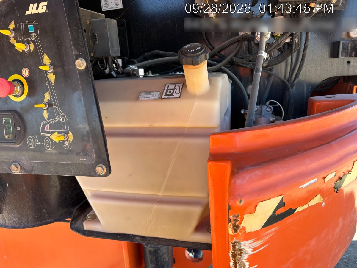 2021 JLG 400S