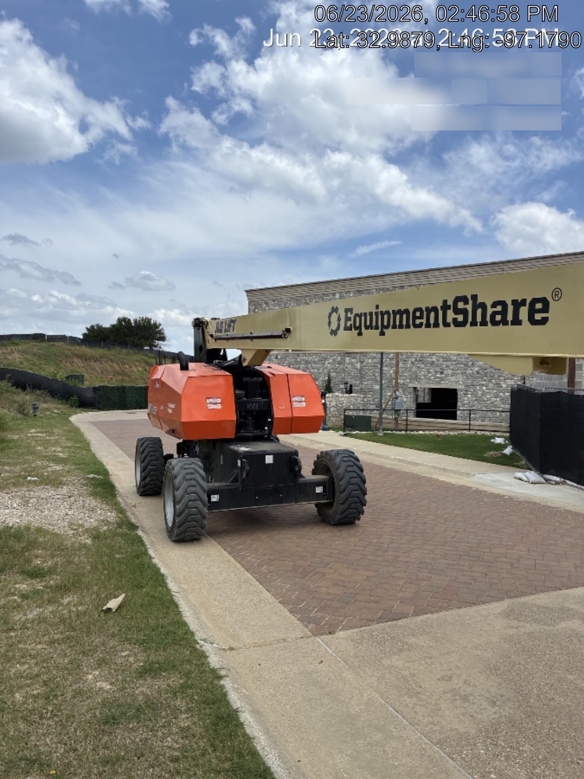 2025 JLG 860SJ