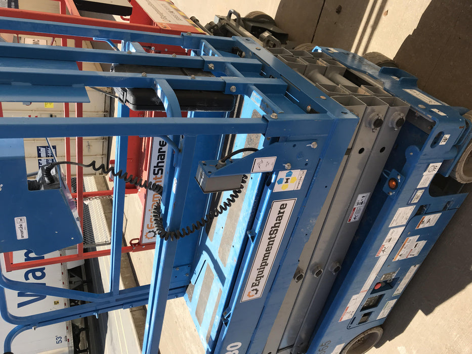 2019 Genie GS-1930 Fixed rails with chain Entry