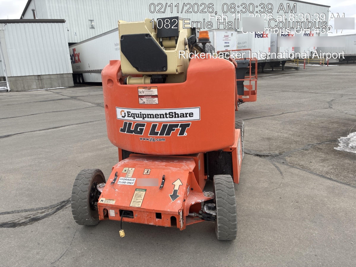 2019 JLG E400AJPN