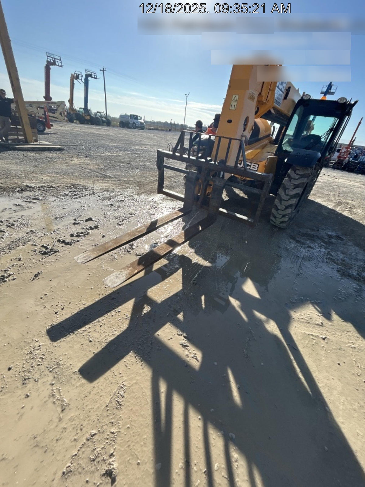 2020 JCB 509-42 Cab/Heat/Air, Solid Tires, Work Lights, Beacon, Aux Hydraulics, Back up Alarm, Lifting Eye, ES Decals