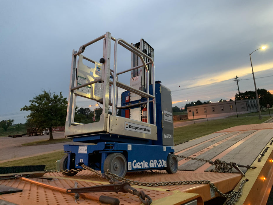 2020 GENIE GR-20