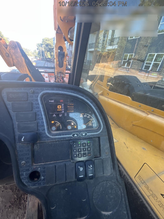 2020 JCB 510-56
