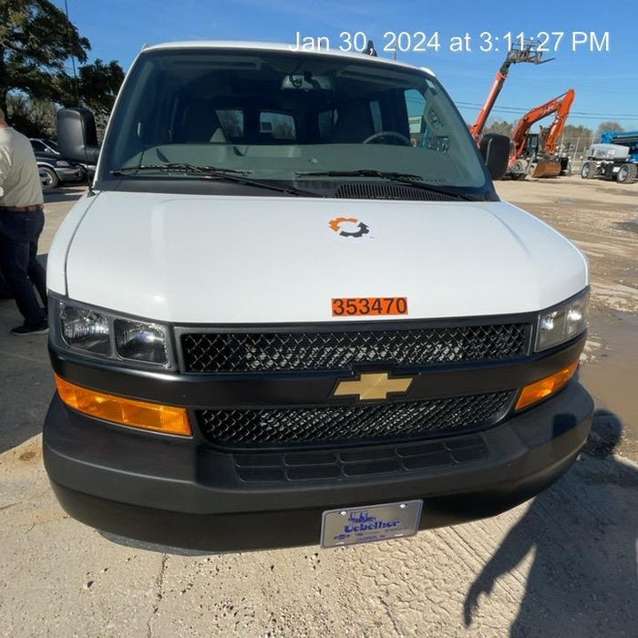 2023 CHEVROLET Express Van - Rental