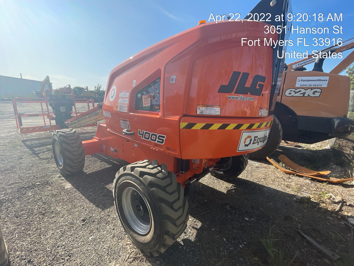 2022 JLG 400S