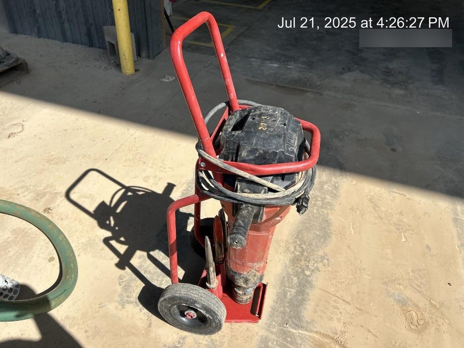 2022 HILTI TE 3000-AVR