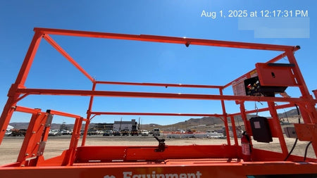 2025 JLG ES3246
