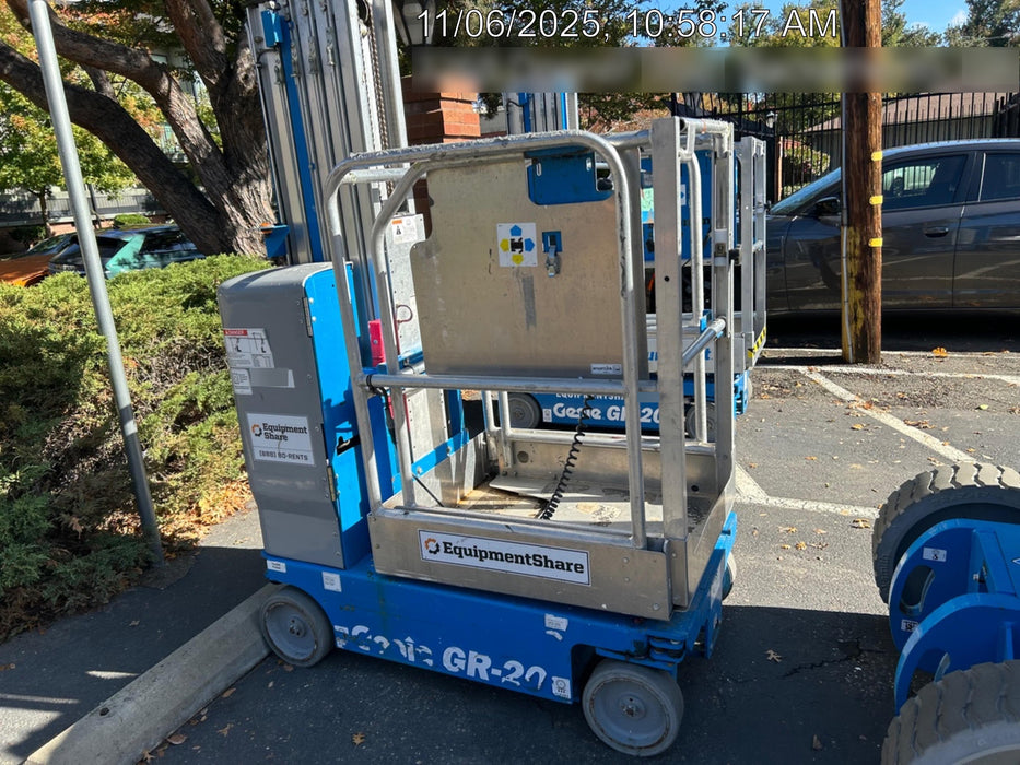 2020 GENIE GR-20