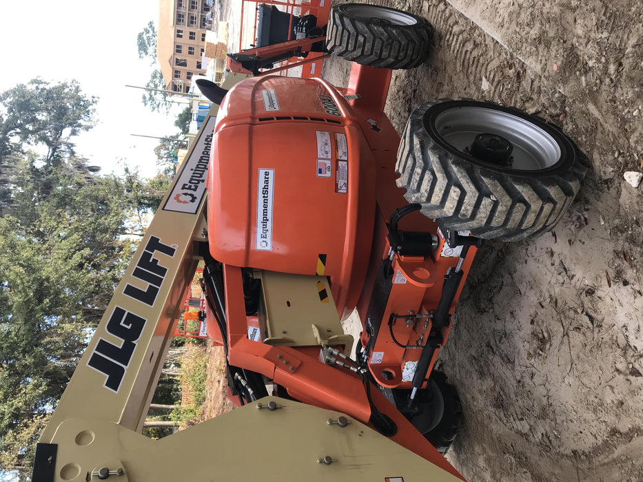 2019 JLG 600AJ