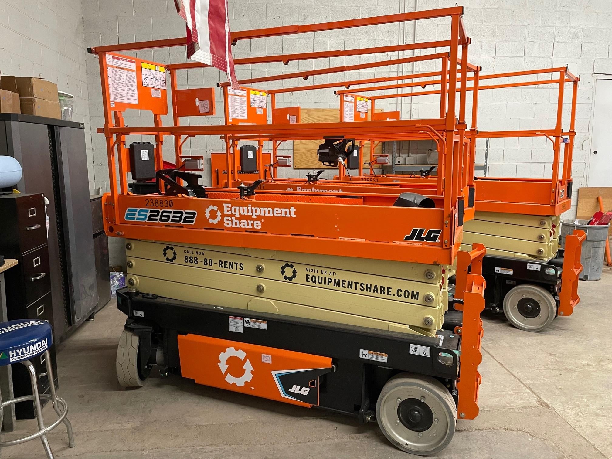 2022 JLG ES2632