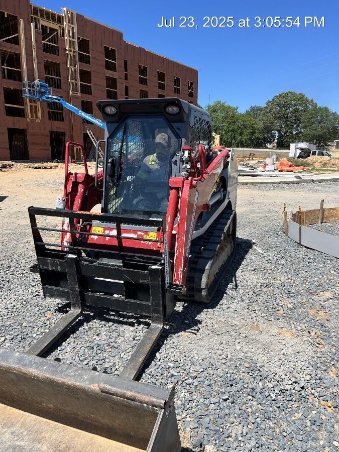 2025 ARROW MATERIAL HANDLING F5100CB