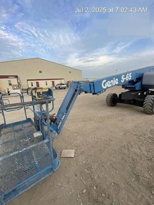 2017 GENIE S-65