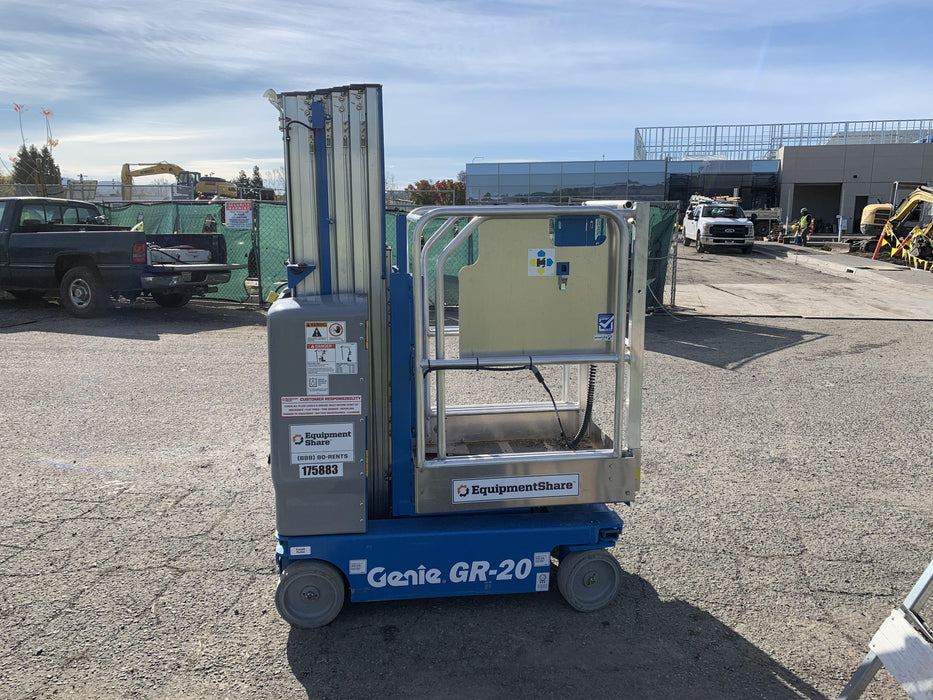 2021 GENIE GR-20