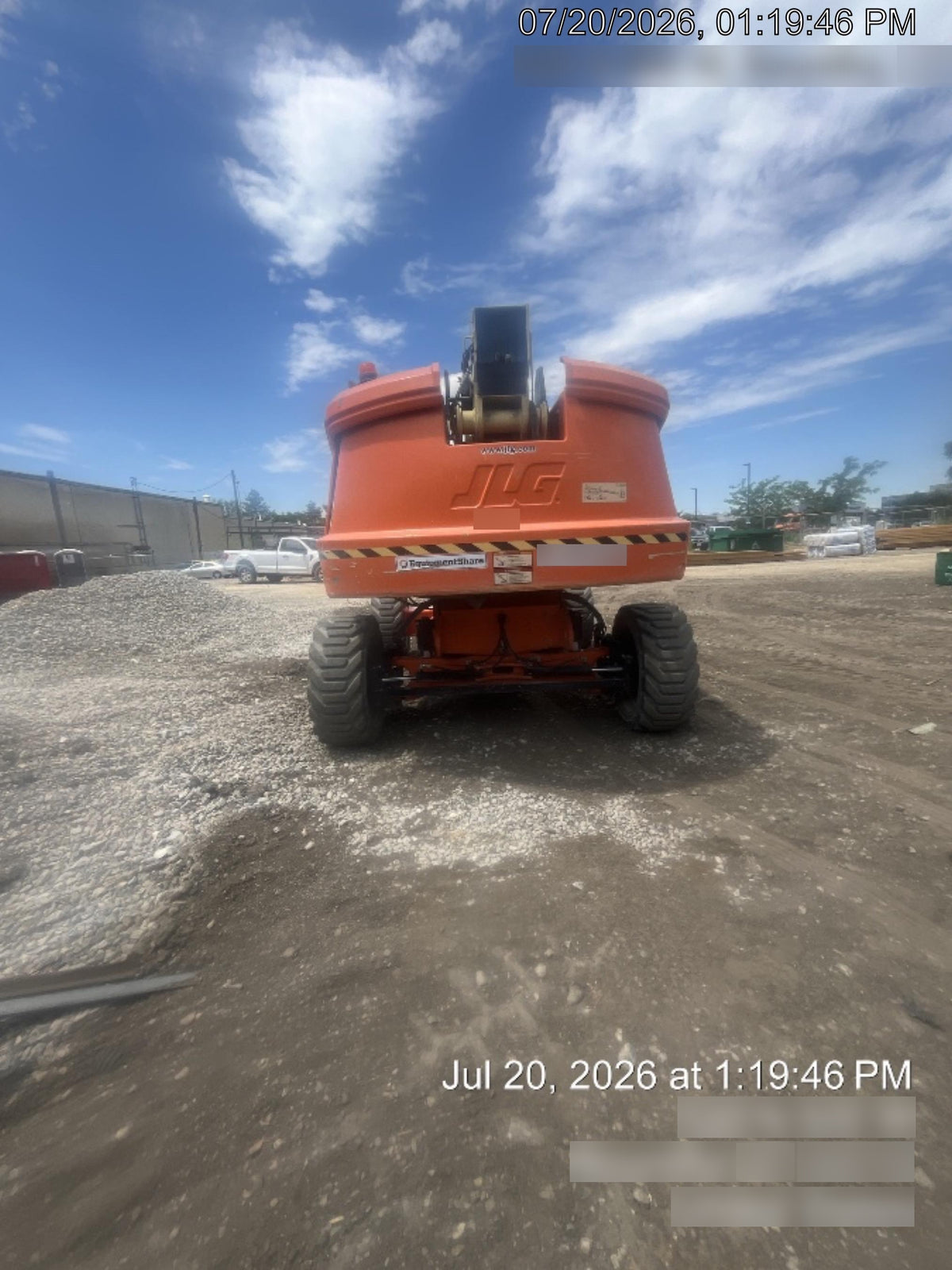 2020 JLG 660SJ
