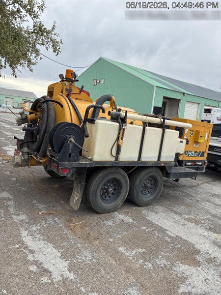 2022 VAC-TRON LP573XDT