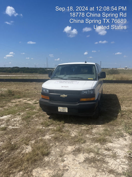 2023 CHEVROLET Express Van - Rental
