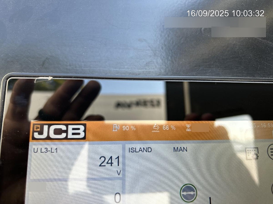 2022 JCB G220RST4F