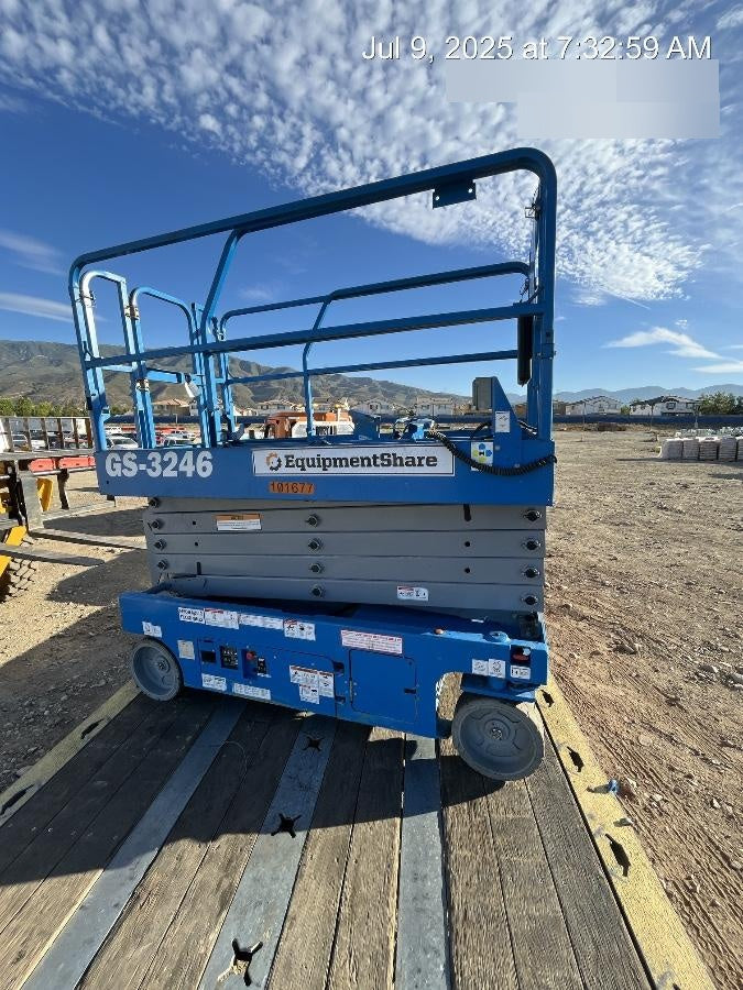 2020 GENIE GS-3246