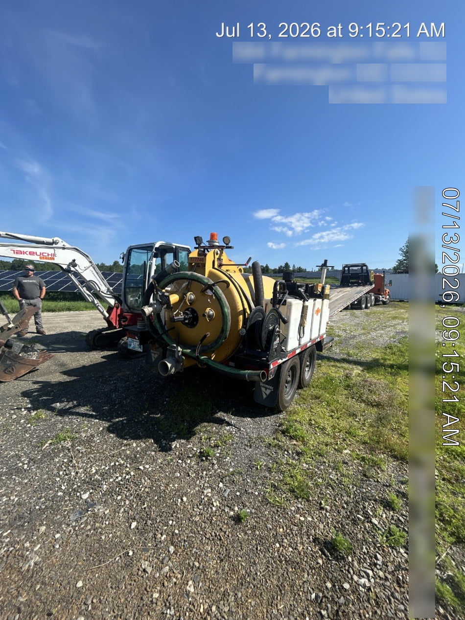 2021 VAC-TRON LP573XDT