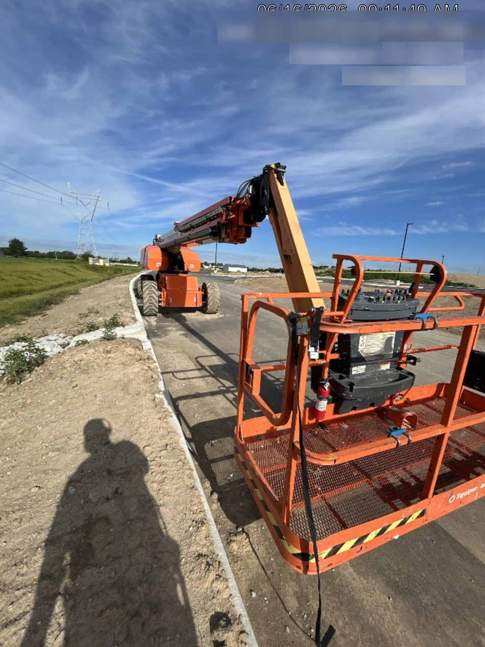 2023 JLG 1200SJP