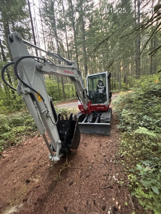 2025 TAKEUCHI 24" Bucket Takeuchi
